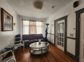 Cozy 1-Bed Private Room Downtown Dorchester, MA!